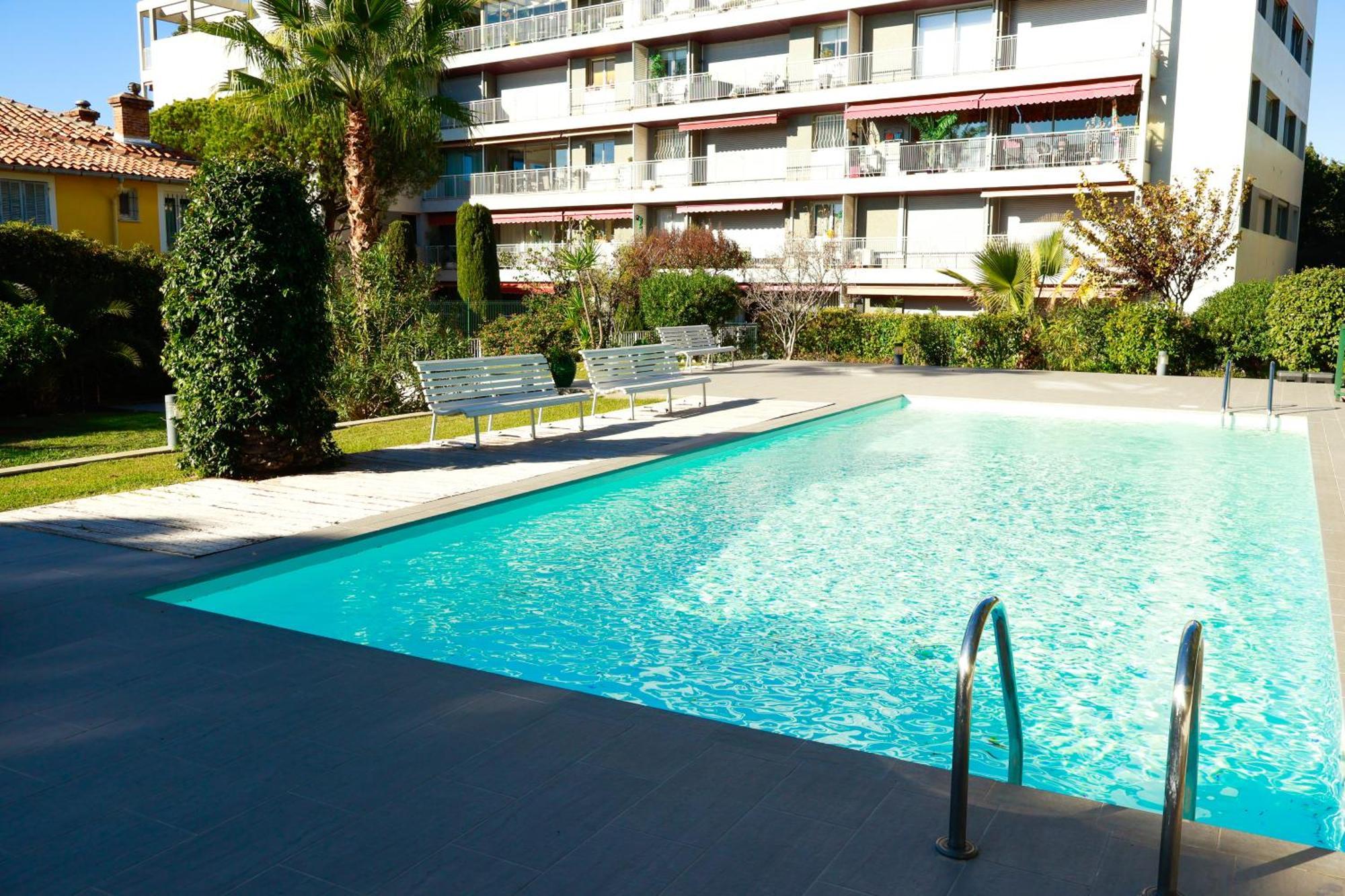 Studio- Nice Mont Boron, Piscine Sur La Residence Екстер'єр фото